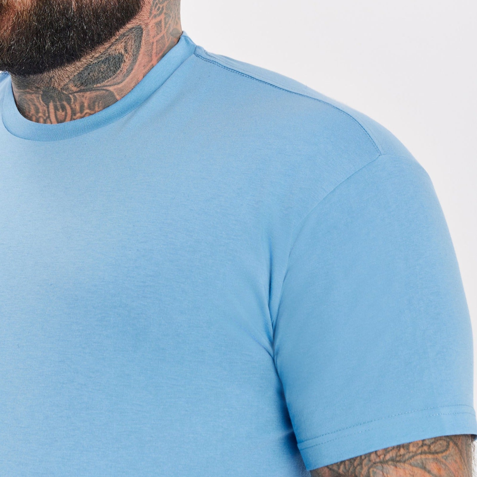 Load image into Gallery viewer, Ocean Blue Crew Neck
