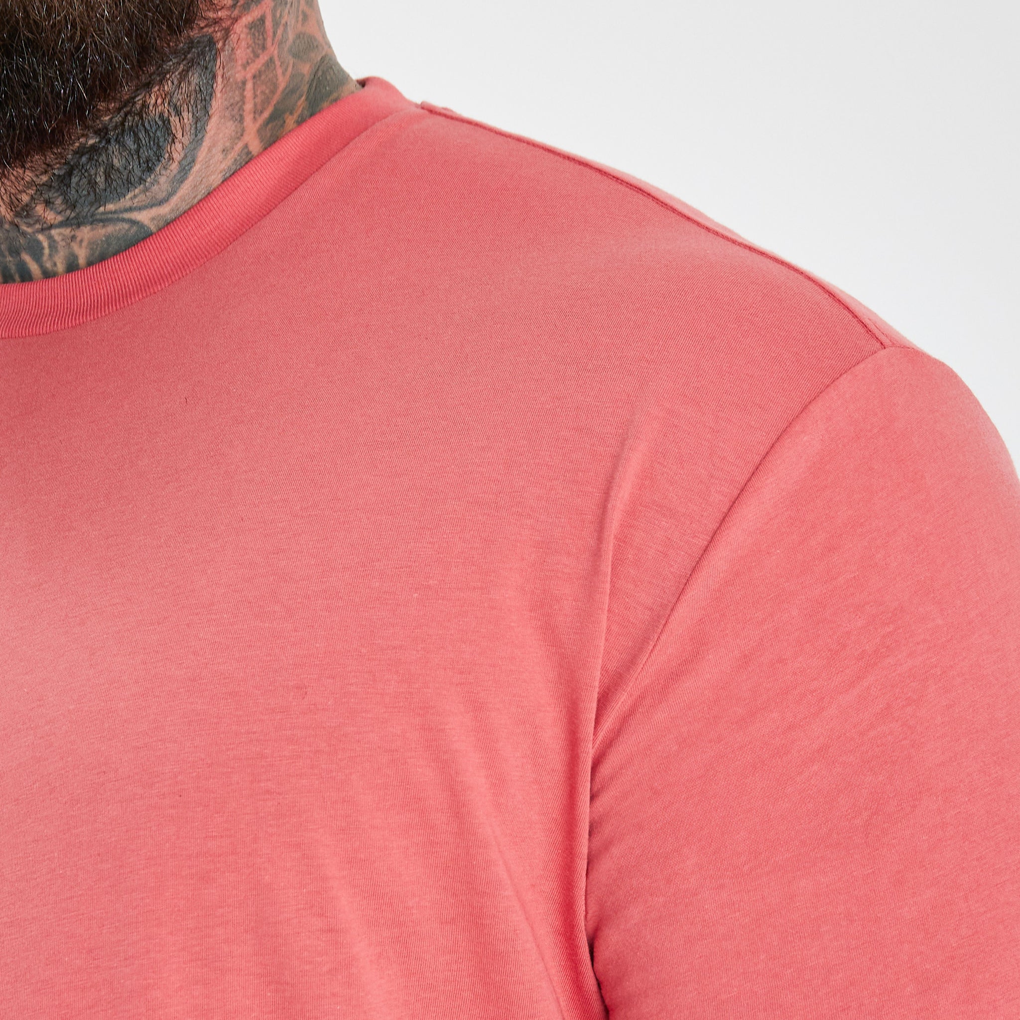 Load image into Gallery viewer, Mineral Red Crew Neck
